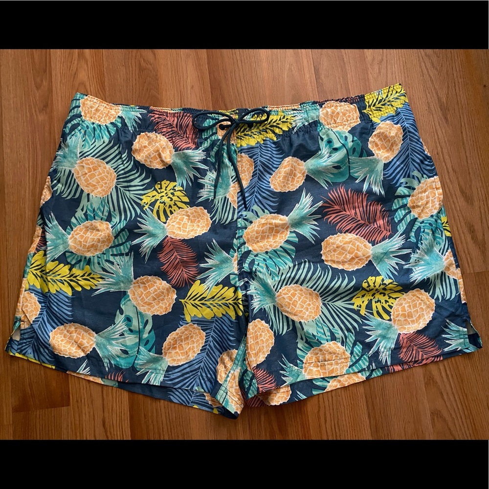 Men’s Swim Trunks